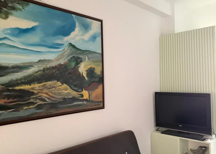 Apartment Seaview Golemi *